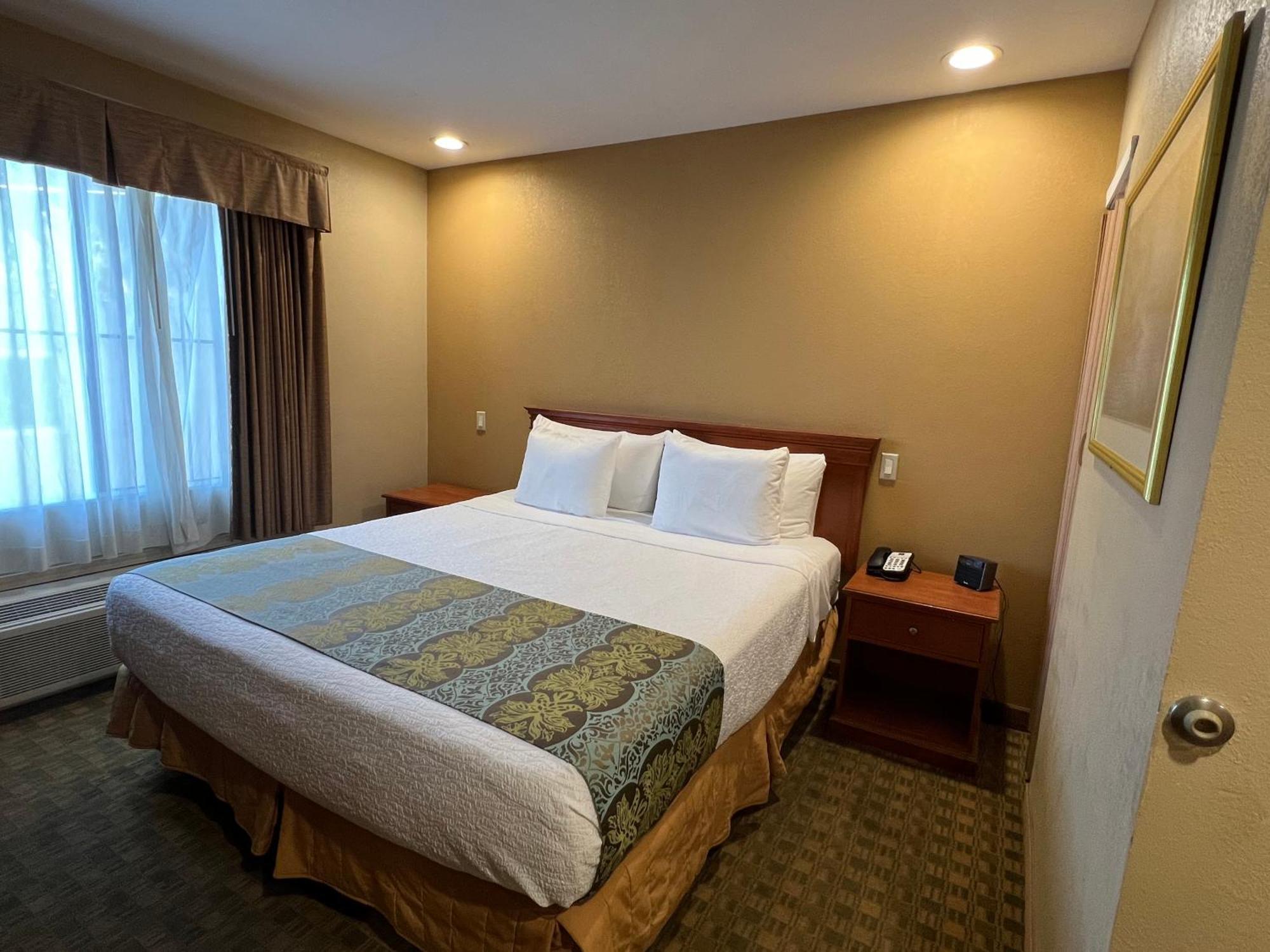 Pleasant Hill Inn Zewnętrze zdjęcie